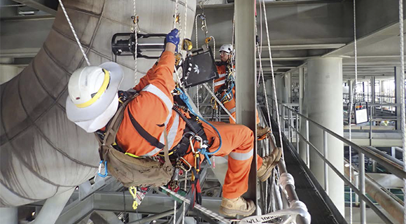 CUI inspection thanks to Teledyne ICM's portable X-ray solutions